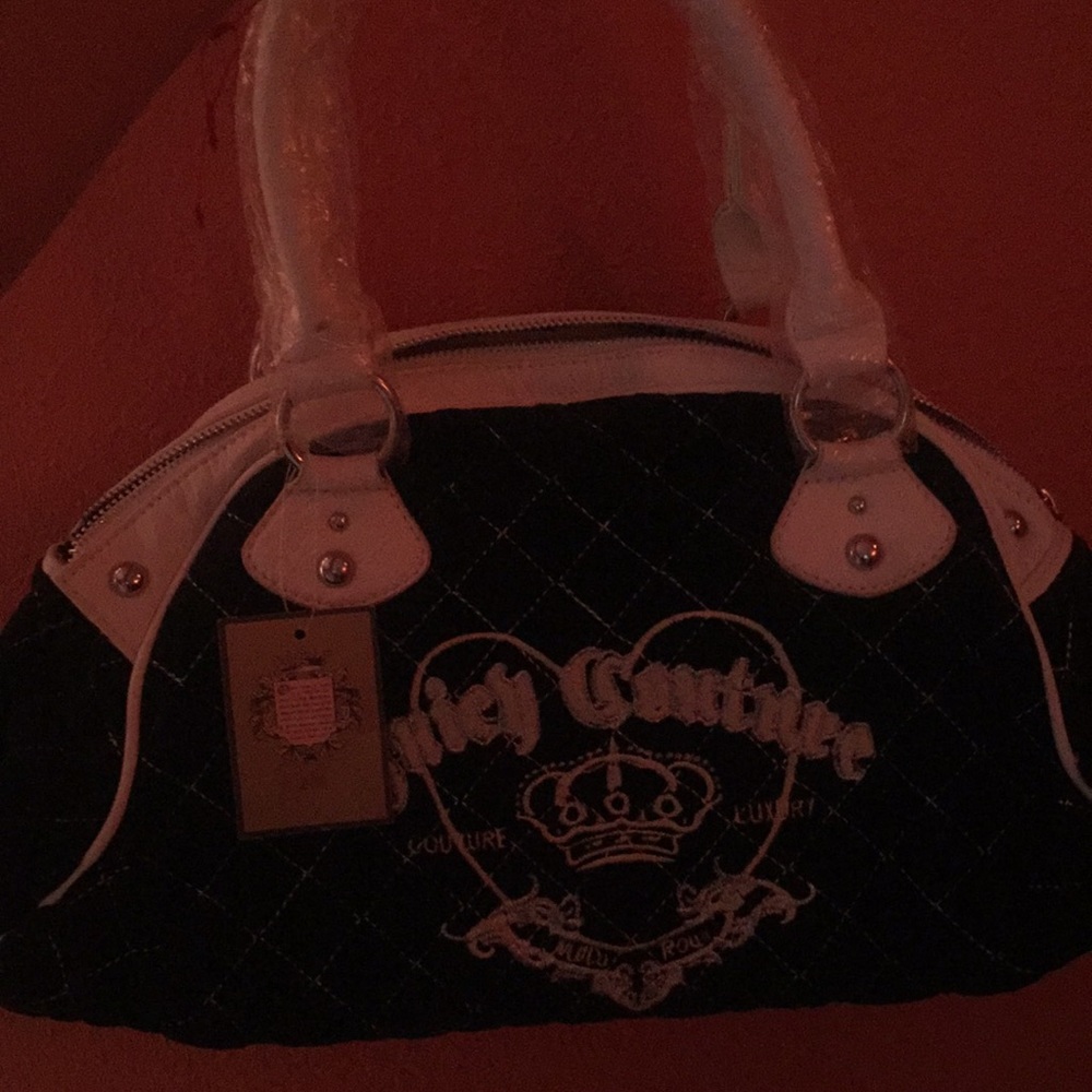 Hand purse